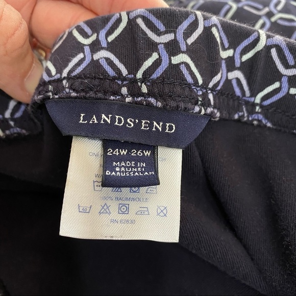 Lands’ End  Chain Link Design Stretchy Pull On Skirt - Picture 3 of 6